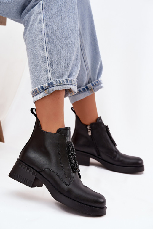 Kožené Dámske čižmy Zapnuté Klocku s ozdobami D&A JC52-869 čierna Kožené Dámske čižmy Zapnuté Klocku s ozdobami D&A JC52-869 čierna