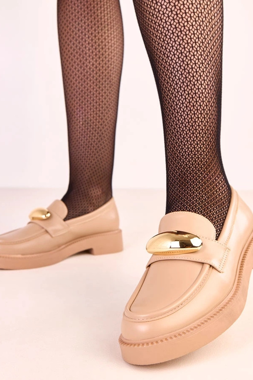 Pieskové mokasíny so zlatou ozdobou Ella