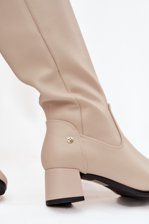 Kožené zahriať sa dámske čižmy s podpätkami Máciejka A7165-04 béžová Kožené zahriať sa dámske čižmy s podpätkami Máciejka A7165-04 béžová
