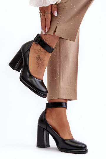 Topánky s podpätkami s prackami čierna Idovana