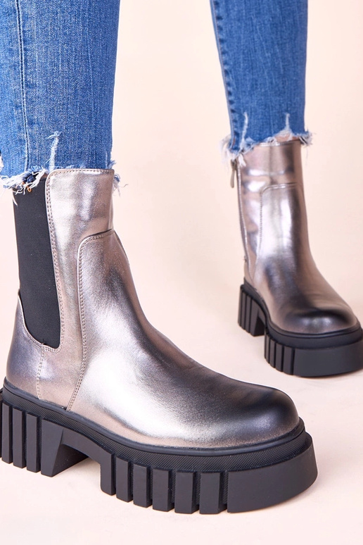 Strieborné čižmy na platforme s...