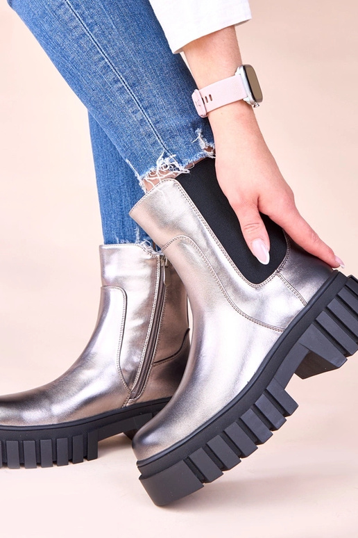 Strieborné čižmy na platforme s...