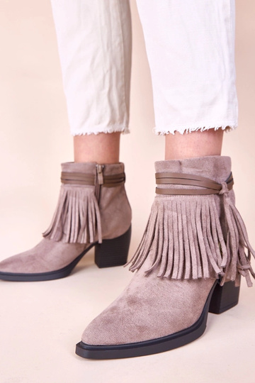 Tmavé pieskové čižmy na...