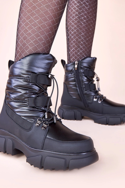 Čierne lesklé snehové topánky s...