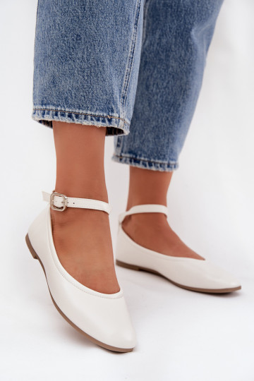 Balerínky Dámske s popruhmi I s prackami biela farba Janelor 2