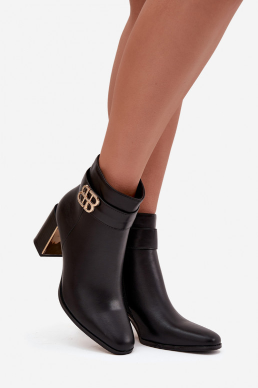 Dámske čižmy s popruhmi I zlatej farbym Detalem čierna Galinne