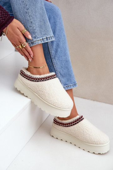 Snehule Papuče s platformou s kožušinou Typu Baranek slonovina Ovirissa