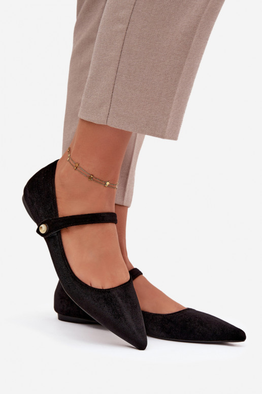 Aksamitne Balerínky s popruhmi I zlatej farbym Detalem čierna Gisanne