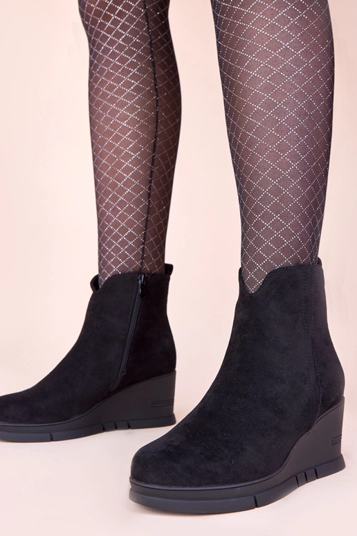 Čierne čižmy na platforme z umelej...