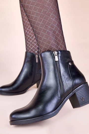 Čierne čižmy na podpätku s... 2