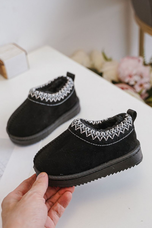 Detské snehové topánky s platformou, zateplené s kožušinou vo vnútri v čiernej farbe Vilabria