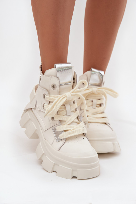 Kožené zahriať sa Športový štýl Čižmy GOE SS2N4055 biela farba