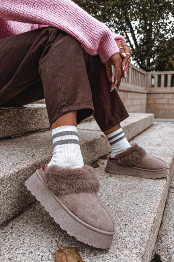 Dámske snehové topánky s platformou a kožušinou s vyšívaním pieskovej farby Querina 2