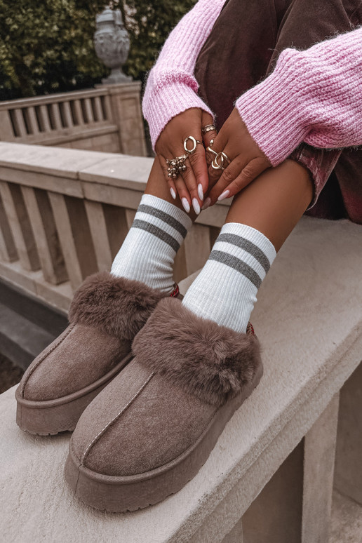 Dámske snehové topánky s platformou a kožušinou s vyšívaním pieskovej farby Querina