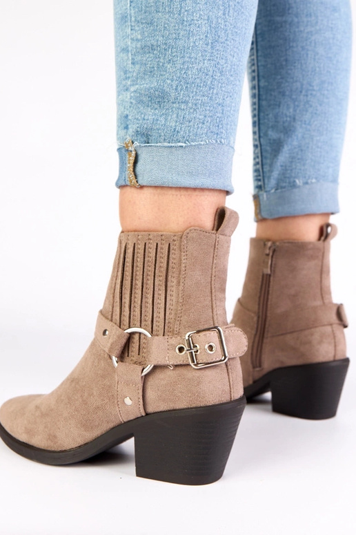 Sivé čižmy na podpätku s...