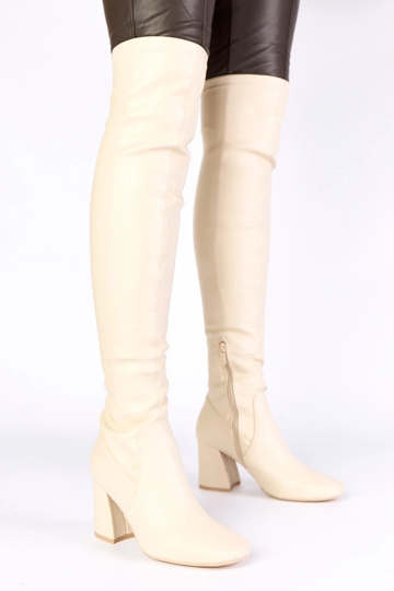 Pieskové dlhé čižmy nad...