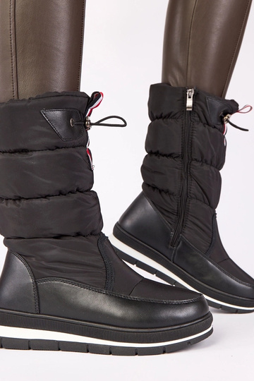 Čierne snehové čižmy na nízkom podpätku s elastickým pásom Sophie 2