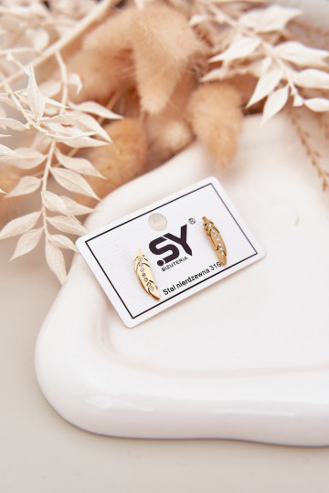 so štýlovými detailmii Listki s trblietavými otvormi Stal NierdzeInna zlatej farby