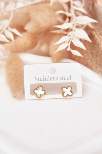 so štýlovými detailmii z nerezovej ocele PerłoIno-zlatej farby 2