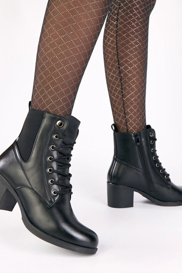 Čierne kotníkové topánky na... 2