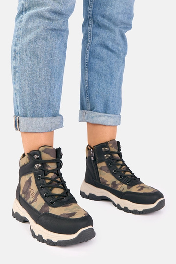 Čierne tenisky na platforme...