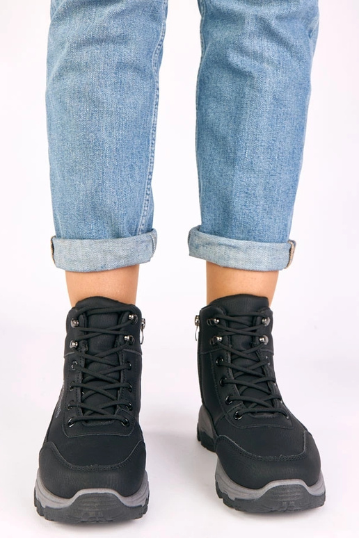 Čierne tenisky na platforme Louie