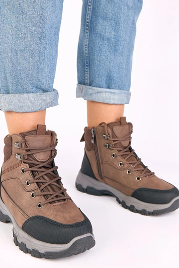 Hnedé tenisky na platforme...