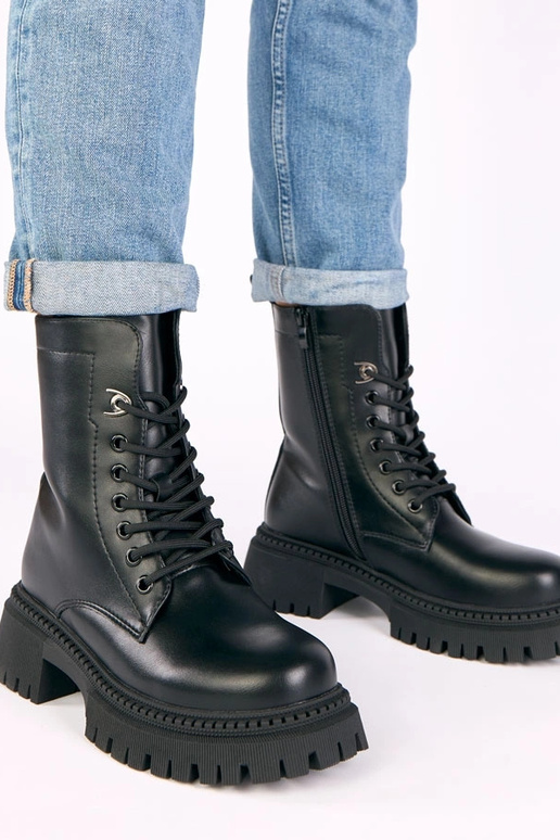 Čierne klasické topánky na platforme...