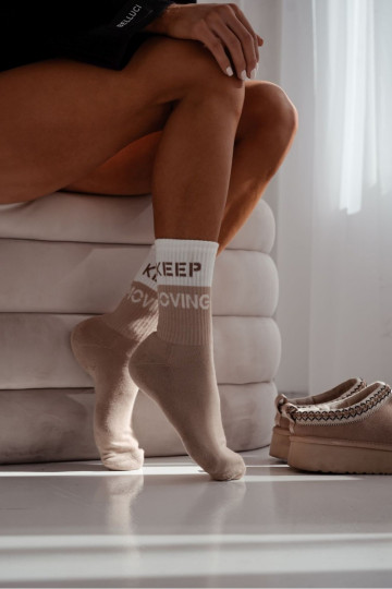 Mikiny "Keep Moving", piesková farba