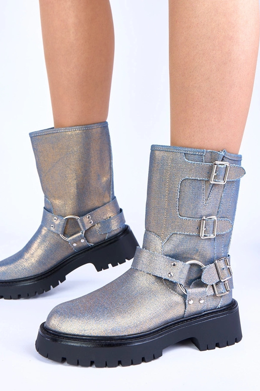 Modré topánky s zlatými prackami Cara