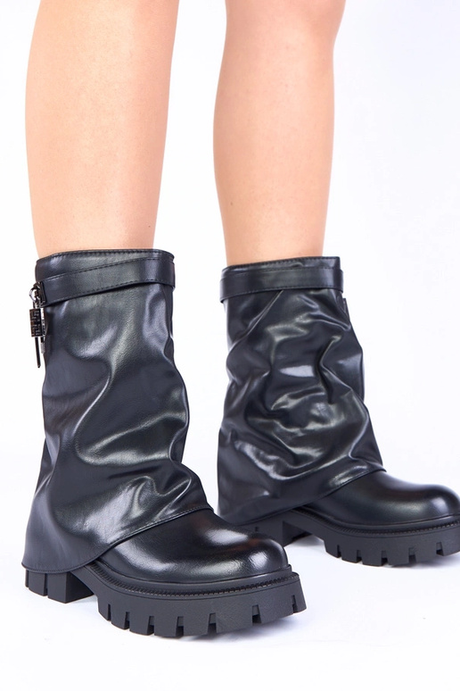 Čierne čižmy s platformou a...