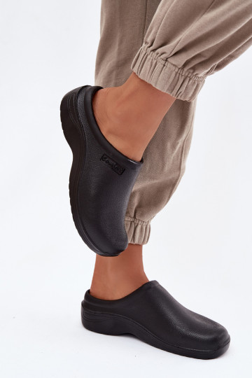 Ľahké papuče Papuče Dreváky Dámske čierna Parissa