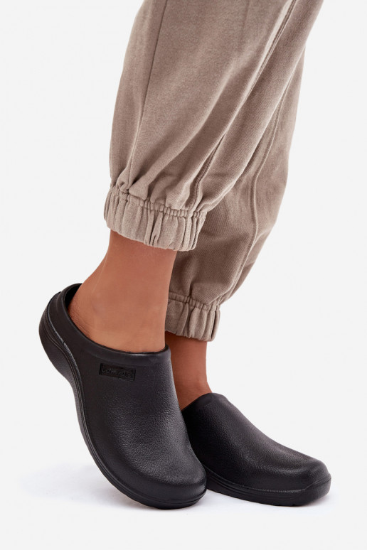 Ľahké papuče Papuče Dreváky Dámske čierna Parissa