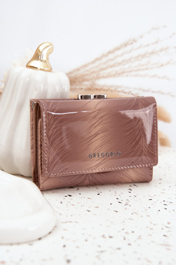 lakované Dámska peňaženkaDrobinkami slonovina Cermina