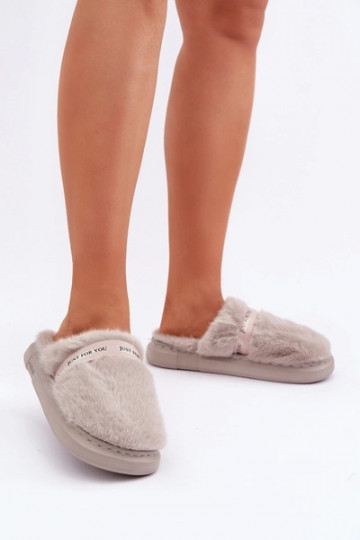 Šľapky s dekorovanými opätkami šedé