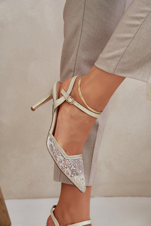 Dekorované lodičky s otvorenou pätou v zlatej farbe Nadra