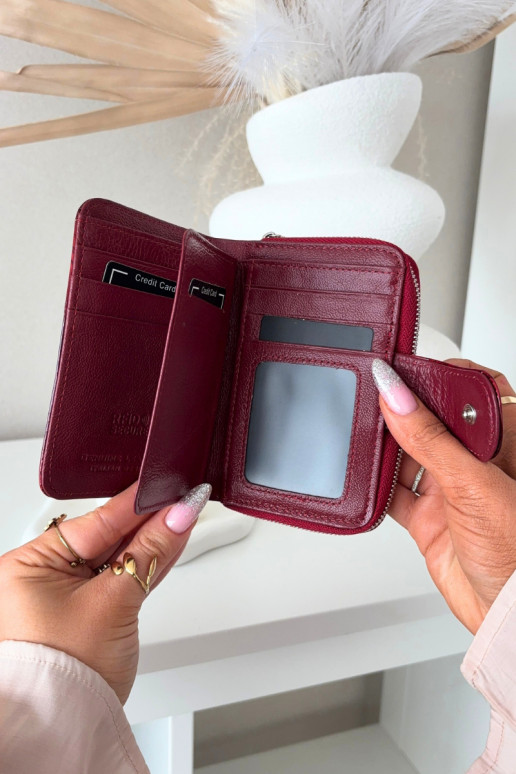 Lakovú dámsku peňaženku s leskom červenú Luretta