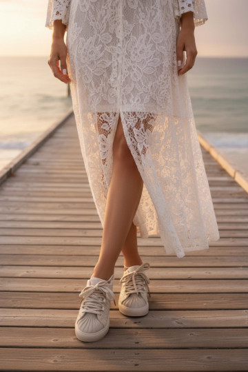 Zdobené Tenisky model obuvi Dámske béžová Calissea