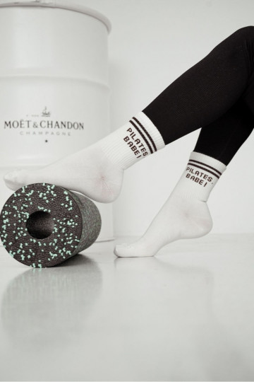 Ponožky DámskeHnedá farbam Zapnutépisem PILATES, BABE! slonovina