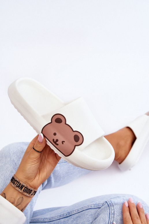 [Dámske ľahké penové papuče Bear Motif biela farba Parisso