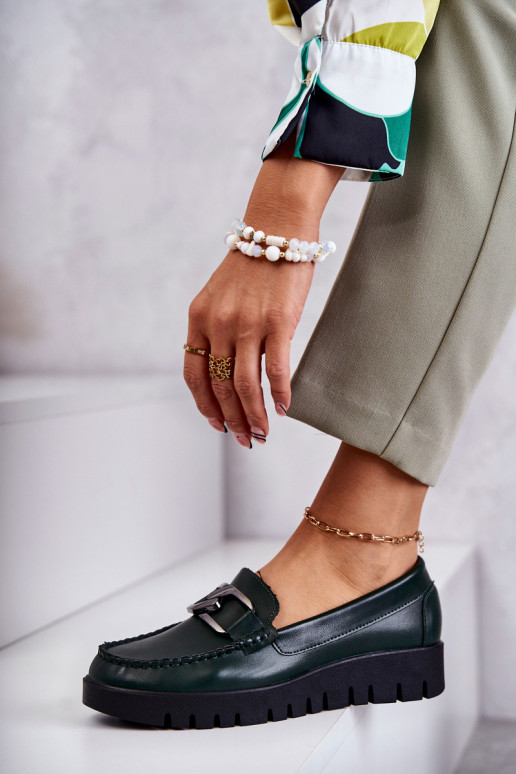 s lakovým efektom topánky Mokasíny s platformou zelená farba Kjersti