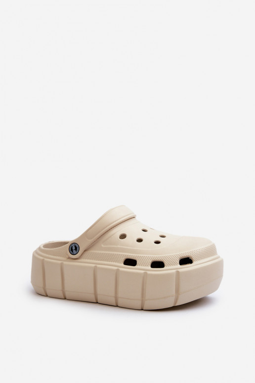Ľahké papuče Dámske papuče s platformou béžová Itubia