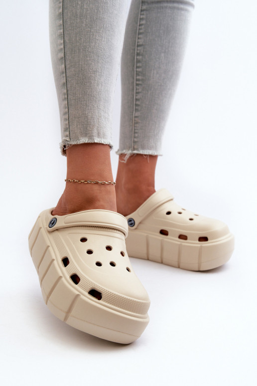 Ľahké papuče Dámske papuče s platformou béžová Itubia