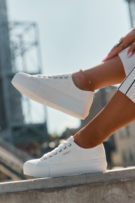 Bežná obuv s čipkou Lee Cooper LCIN-25-31-3438L biela farba