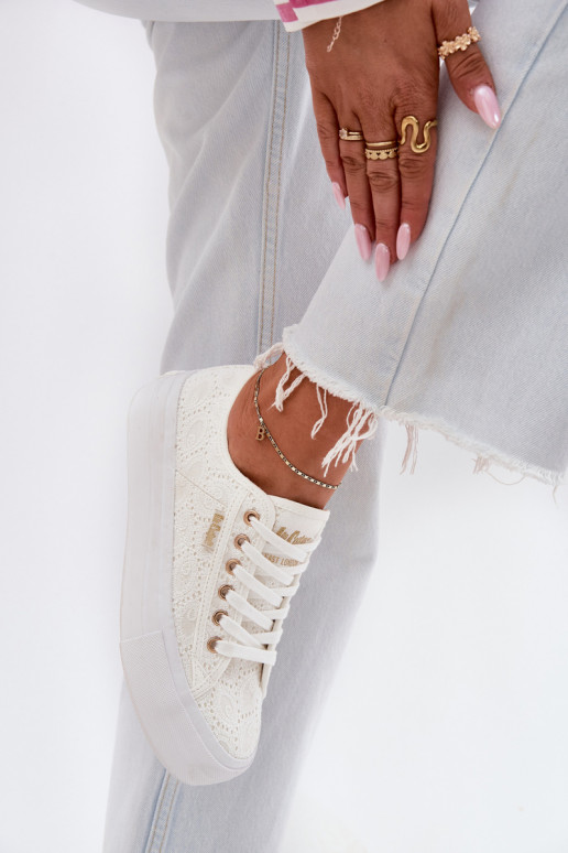 Bežná obuv s čipkou Lee Cooper LCIN-25-31-3438L biela farba