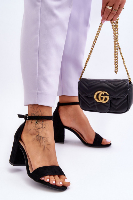 zo semišu sandále s podpätkami čierna Mádame