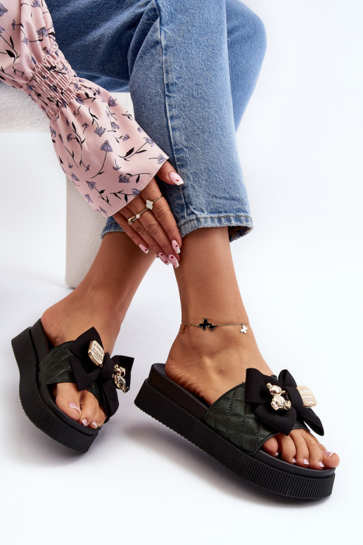 Dámske Papuče so stuhami i plyšové medvedem čierna Katterina