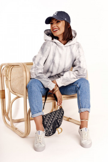 Dámska nízka bežná obuv Big Star DD274439 sivá 2