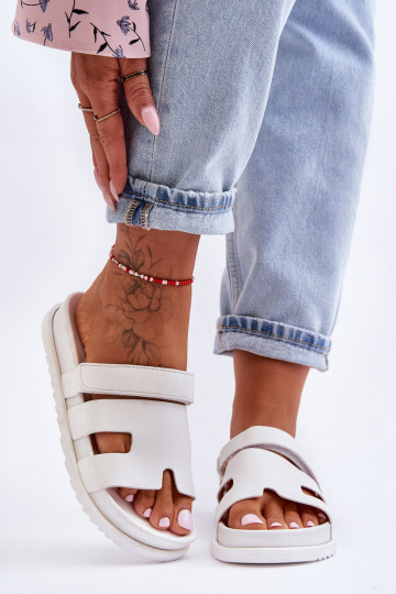 Klasický model Dámske papuče biela farba Molie 2