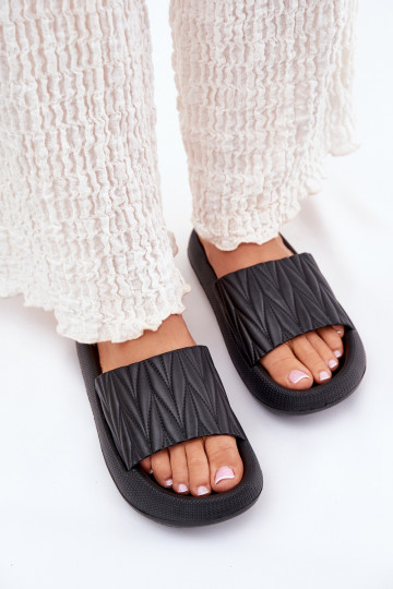 Dámske papuče Ľahké papuče s platformou čierna Vanesha 2